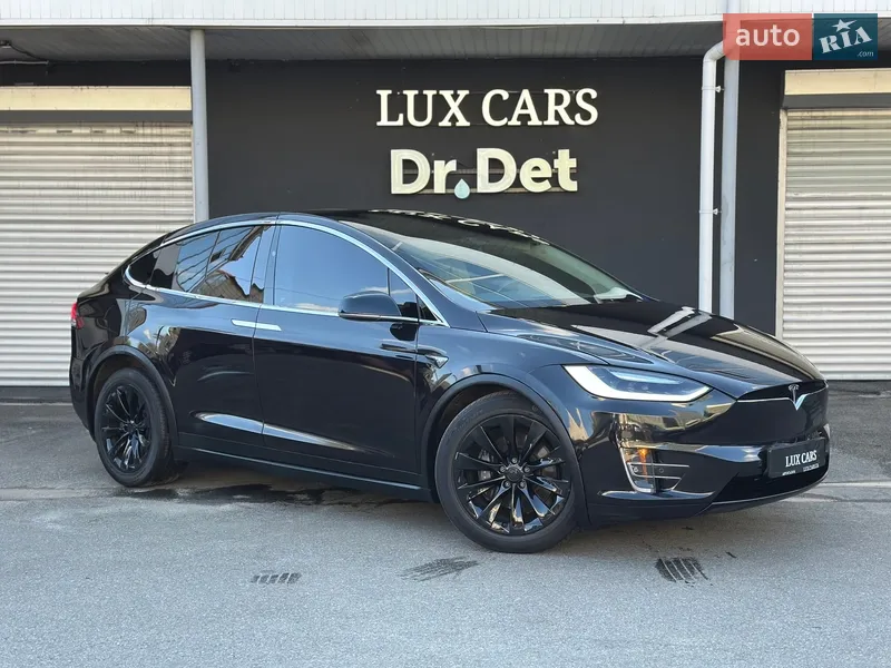 Tesla Model X