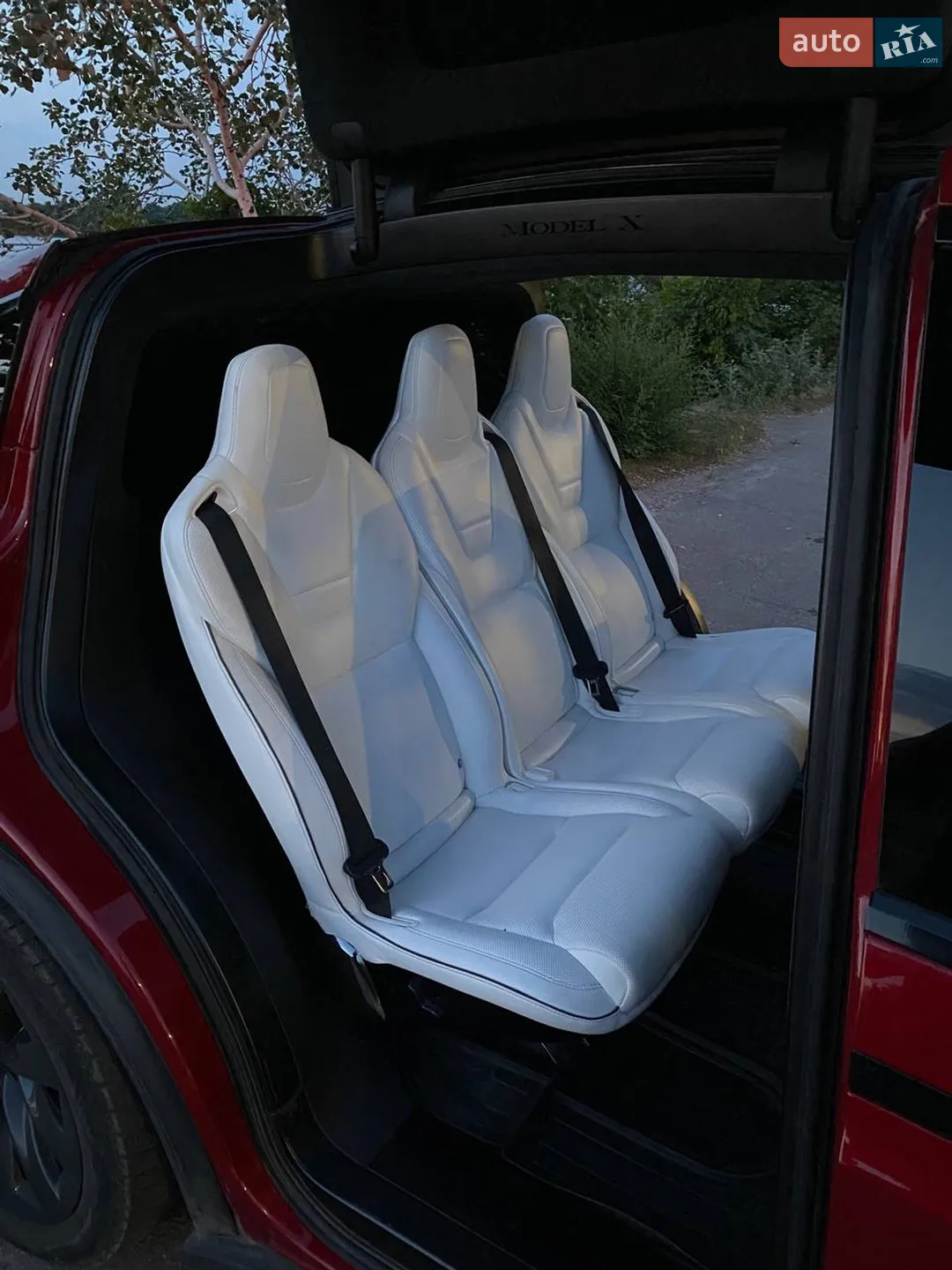2016 Tesla Model X - мініатюра 9