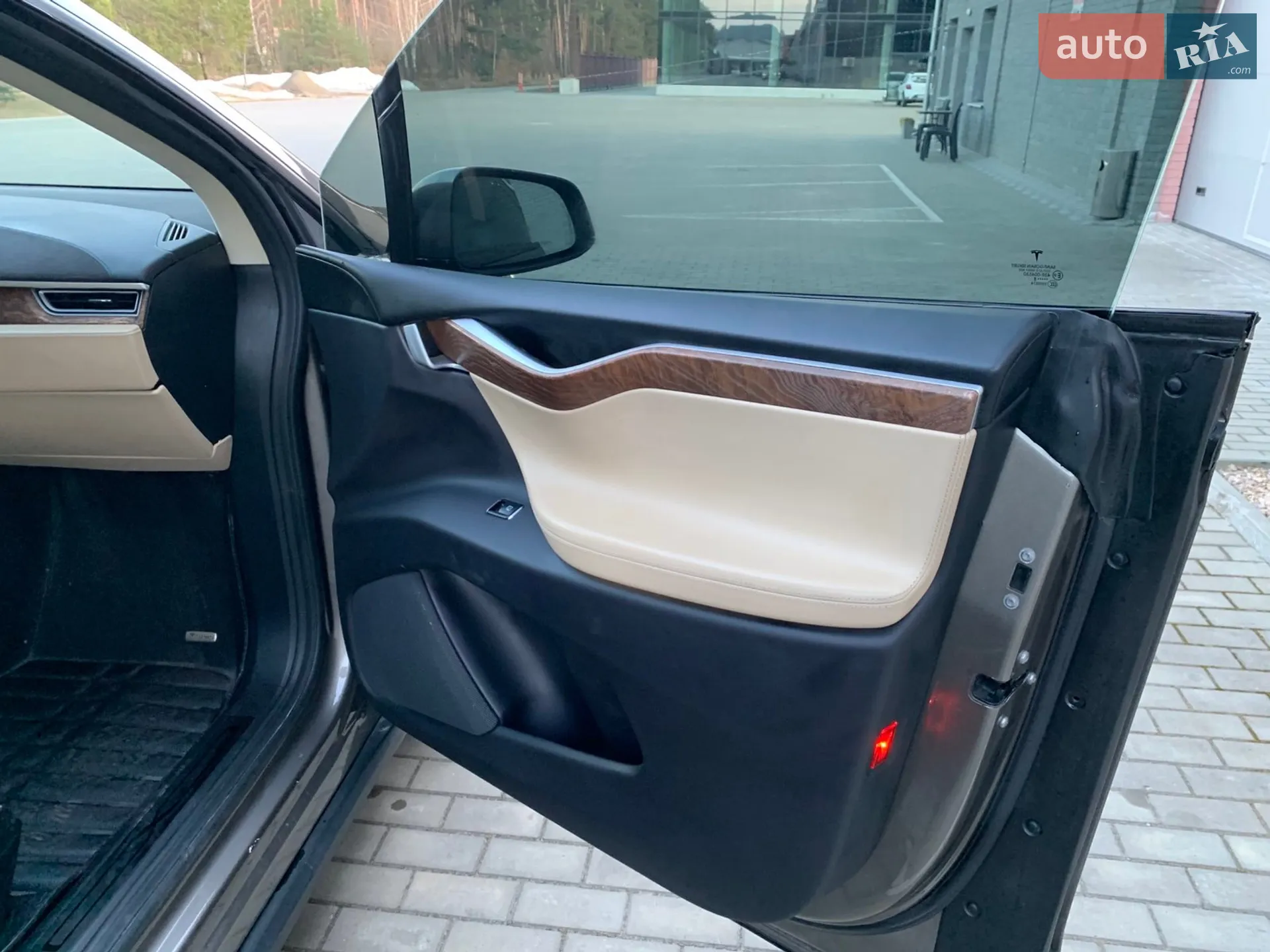 2016 Tesla Model X - мініатюра 24