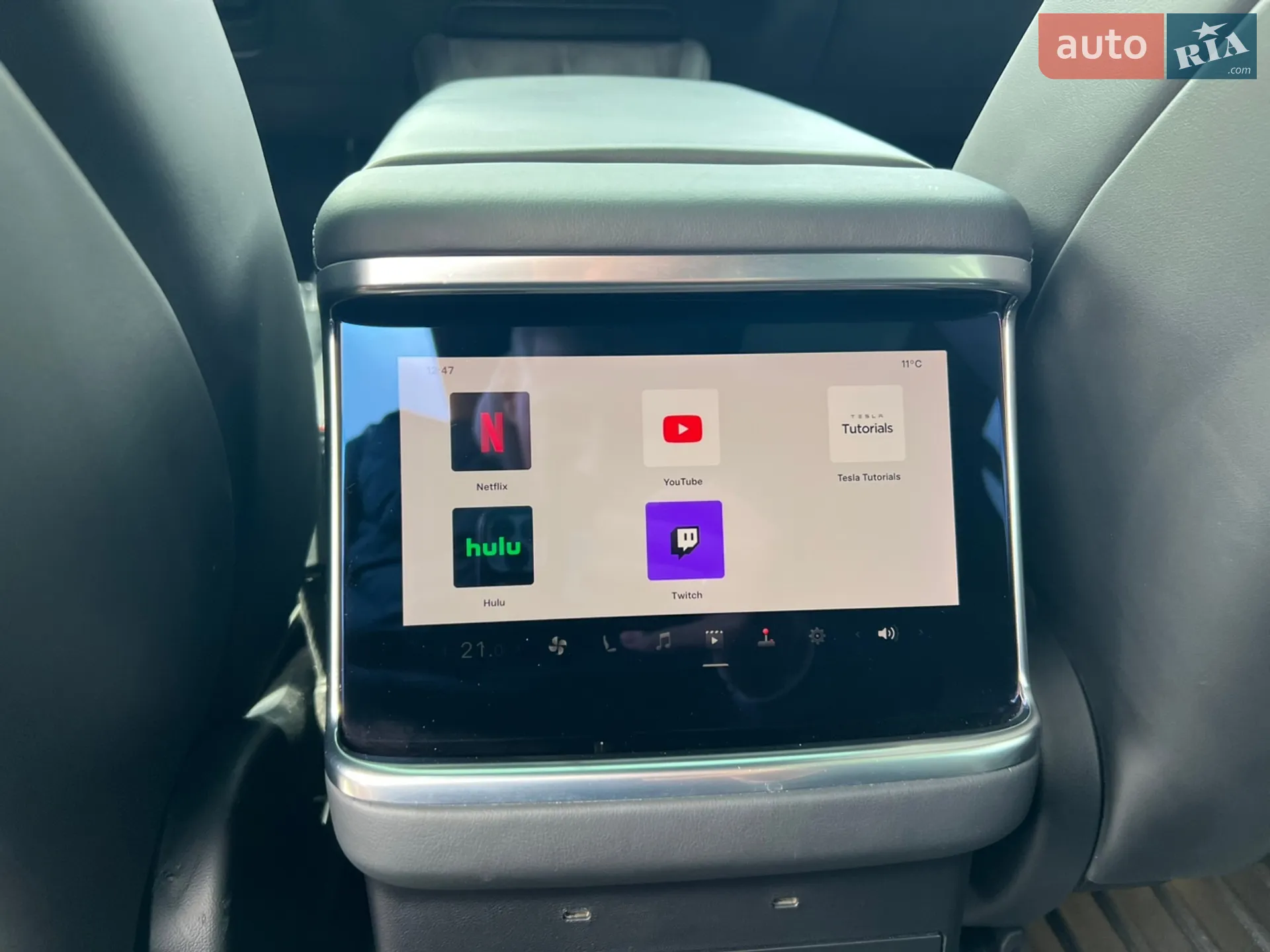 2022 Tesla Model X - мініатюра 44