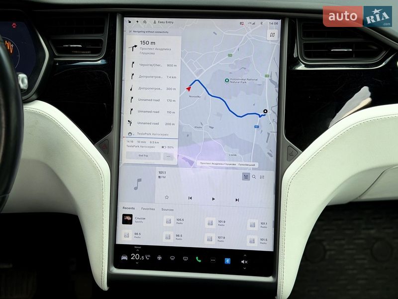 Внедорожник / Кроссовер Tesla Model X 2019 в Киеве