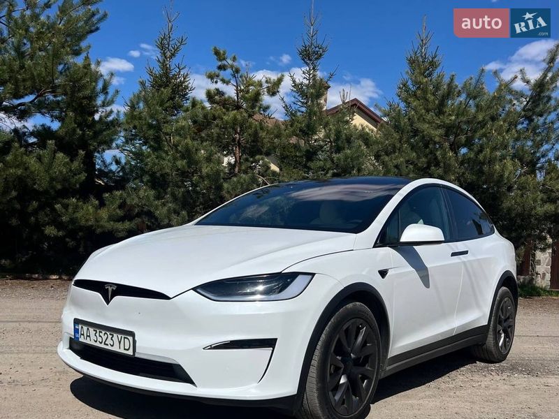 Внедорожник / Кроссовер Tesla Model X 2024 в Киеве