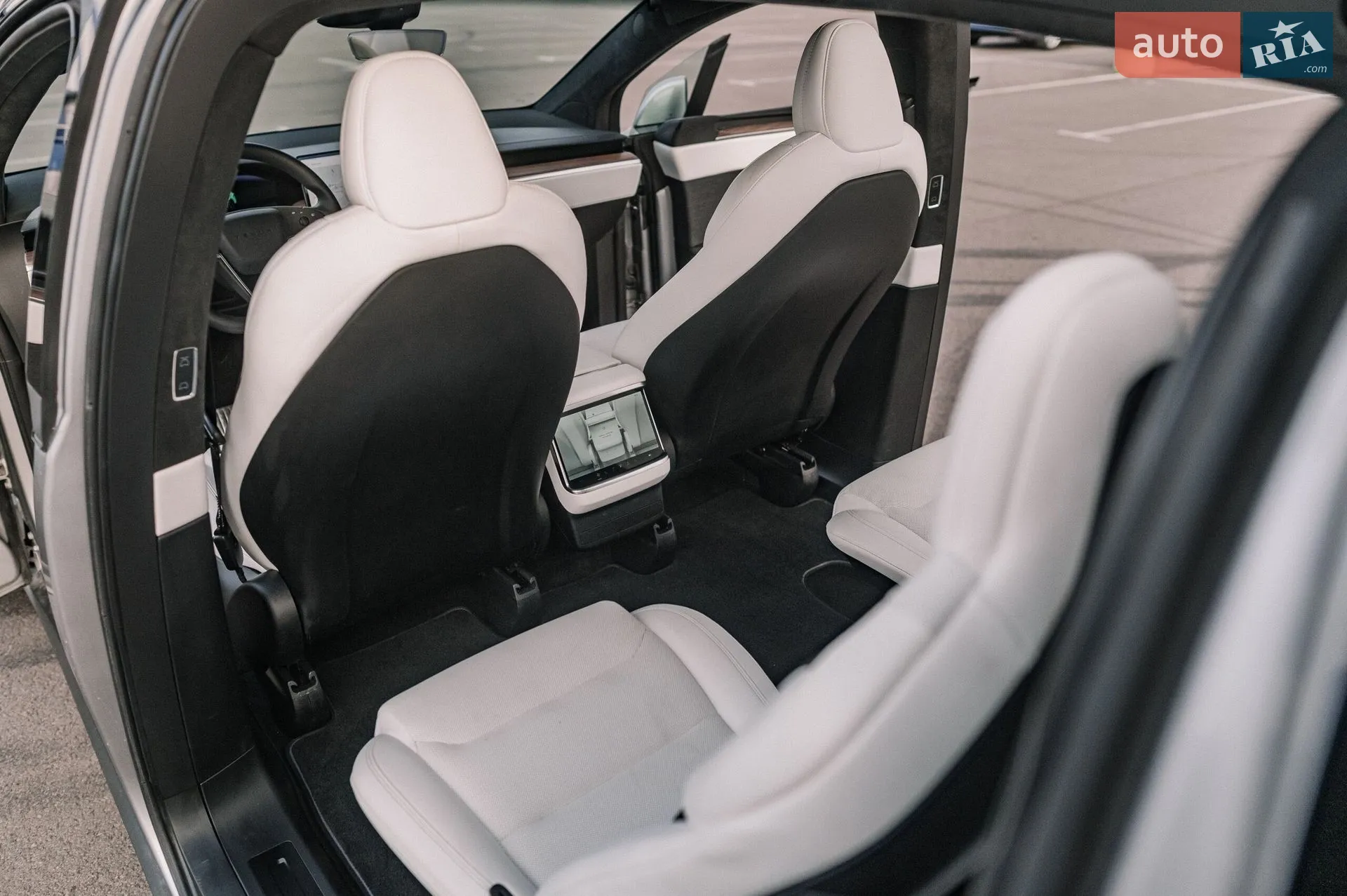 2024 Tesla Model X - мініатюра 73