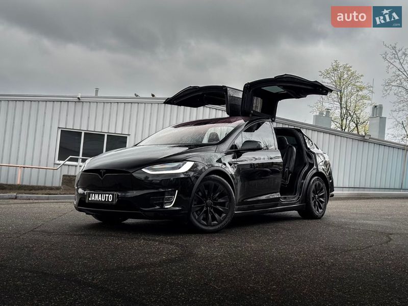 Tesla Model X 2017