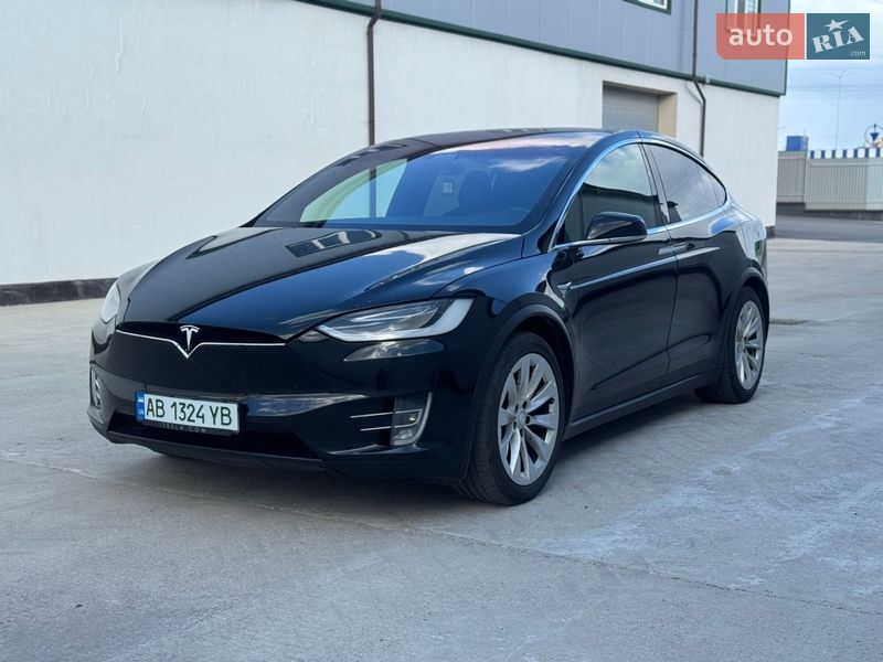 Tesla Model X 2017