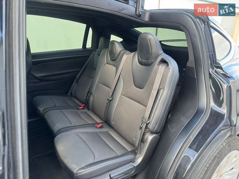 Внедорожник / Кроссовер Tesla Model X 2017 в Киеве