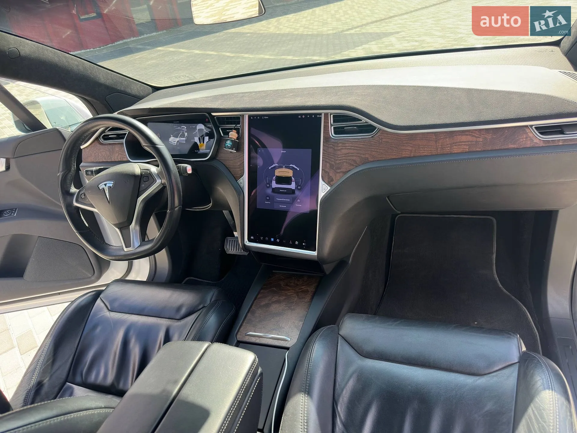 2017 Tesla Model X - мініатюра 8