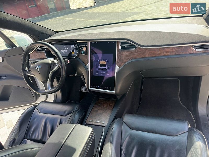 Позашляховик / Кросовер Tesla Model X 2017 в Львові фото 8 Позашляховик / Кросовер Tesla Model X 2017 в Львові
