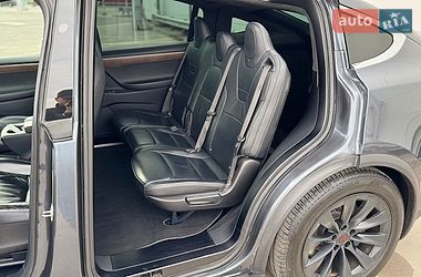 Внедорожник / Кроссовер Tesla Model X 2017 в Киеве