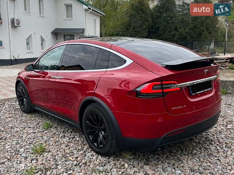 Внедорожник / Кроссовер Tesla Model X 2016 в Львове фото 10 Внедорожник / Кроссовер Tesla Model X 2016 в Львове