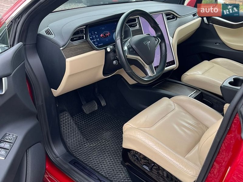 Внедорожник / Кроссовер Tesla Model X 2016 в Львове фото 19 Внедорожник / Кроссовер Tesla Model X 2016 в Львове