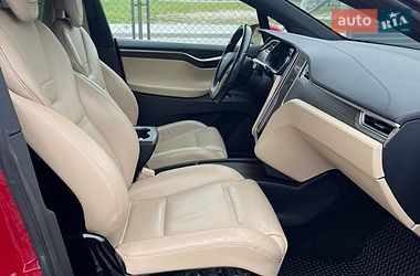 Внедорожник / Кроссовер Tesla Model X 2016 в Львове фото 23 Внедорожник / Кроссовер Tesla Model X 2016 в Львове