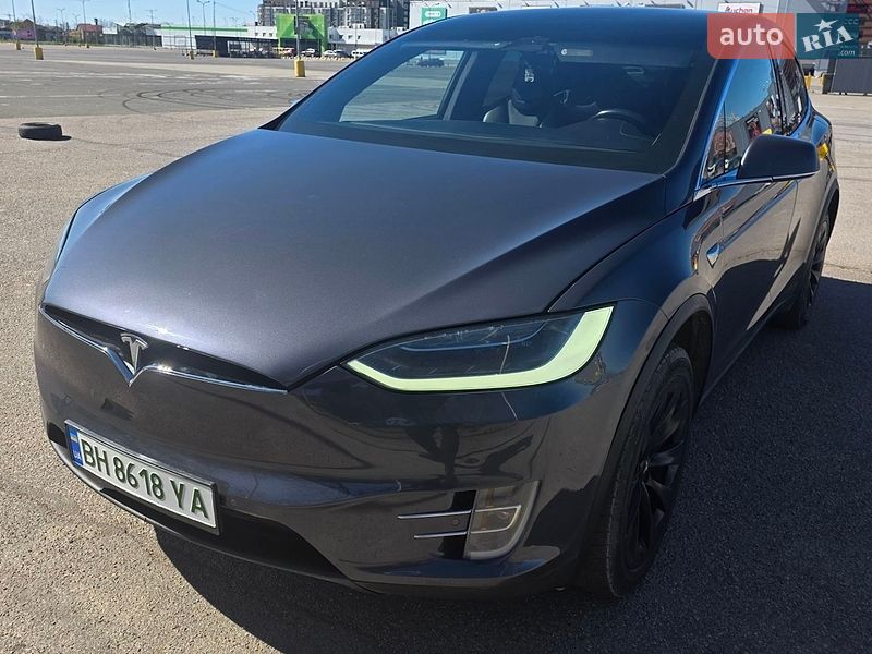 Позашляховик / Кросовер Tesla Model X 2018 в Одесі