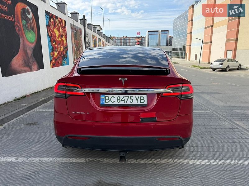 Внедорожник / Кроссовер Tesla Model X 2017 в Львове