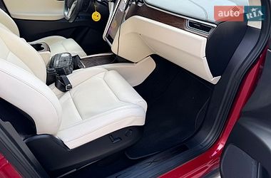 Внедорожник / Кроссовер Tesla Model X 2017 в Львове