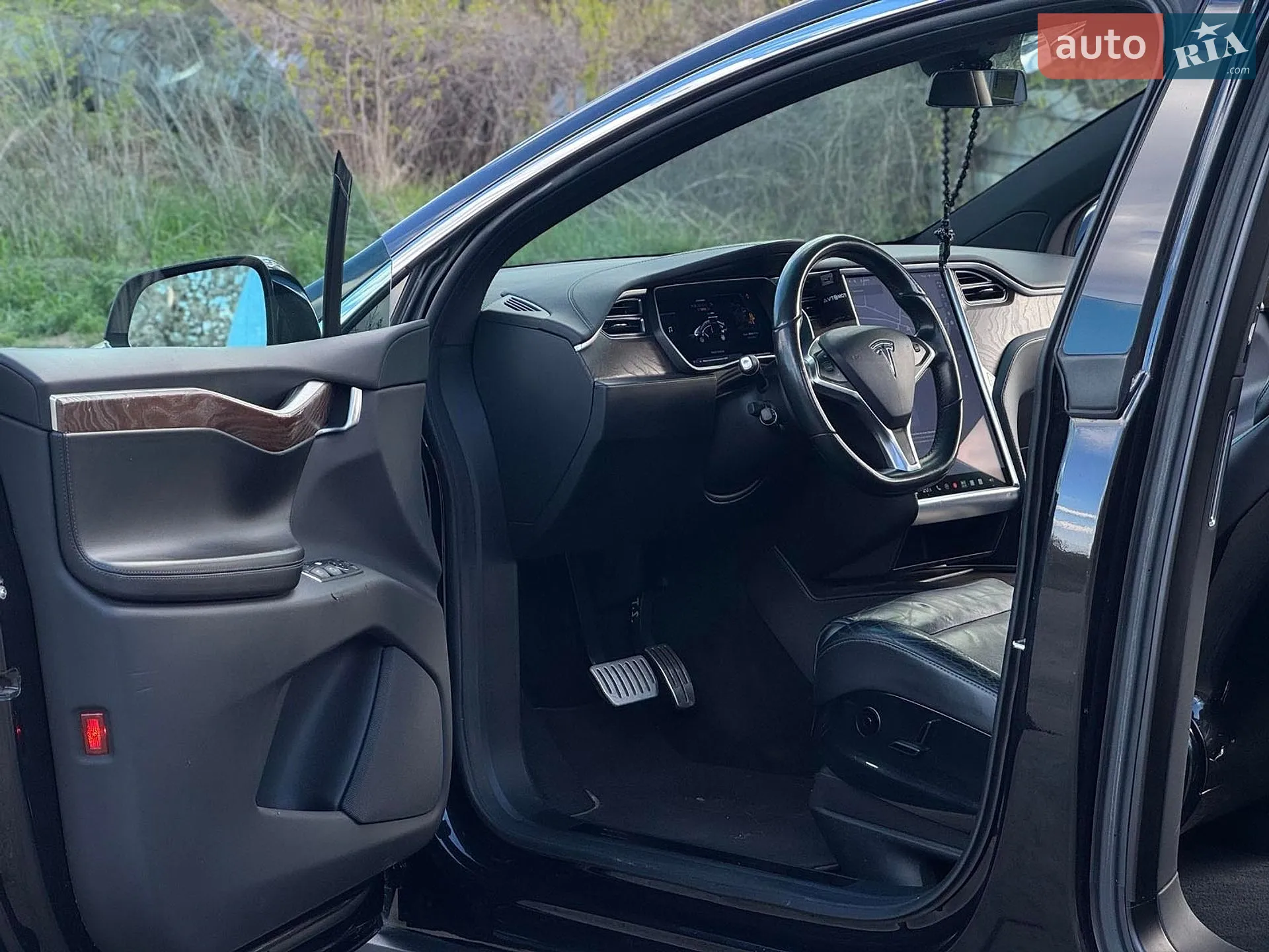 2016 Tesla Model X - мініатюра 26