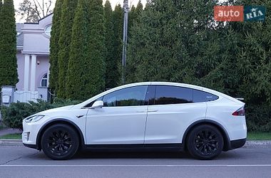Внедорожник / Кроссовер Tesla Model X 2019 в Киеве