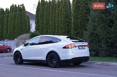 Внедорожник / Кроссовер Tesla Model X 2019 в Киеве