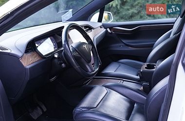 Внедорожник / Кроссовер Tesla Model X 2019 в Киеве