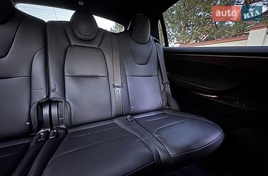 Внедорожник / Кроссовер Tesla Model X 2019 в Киеве