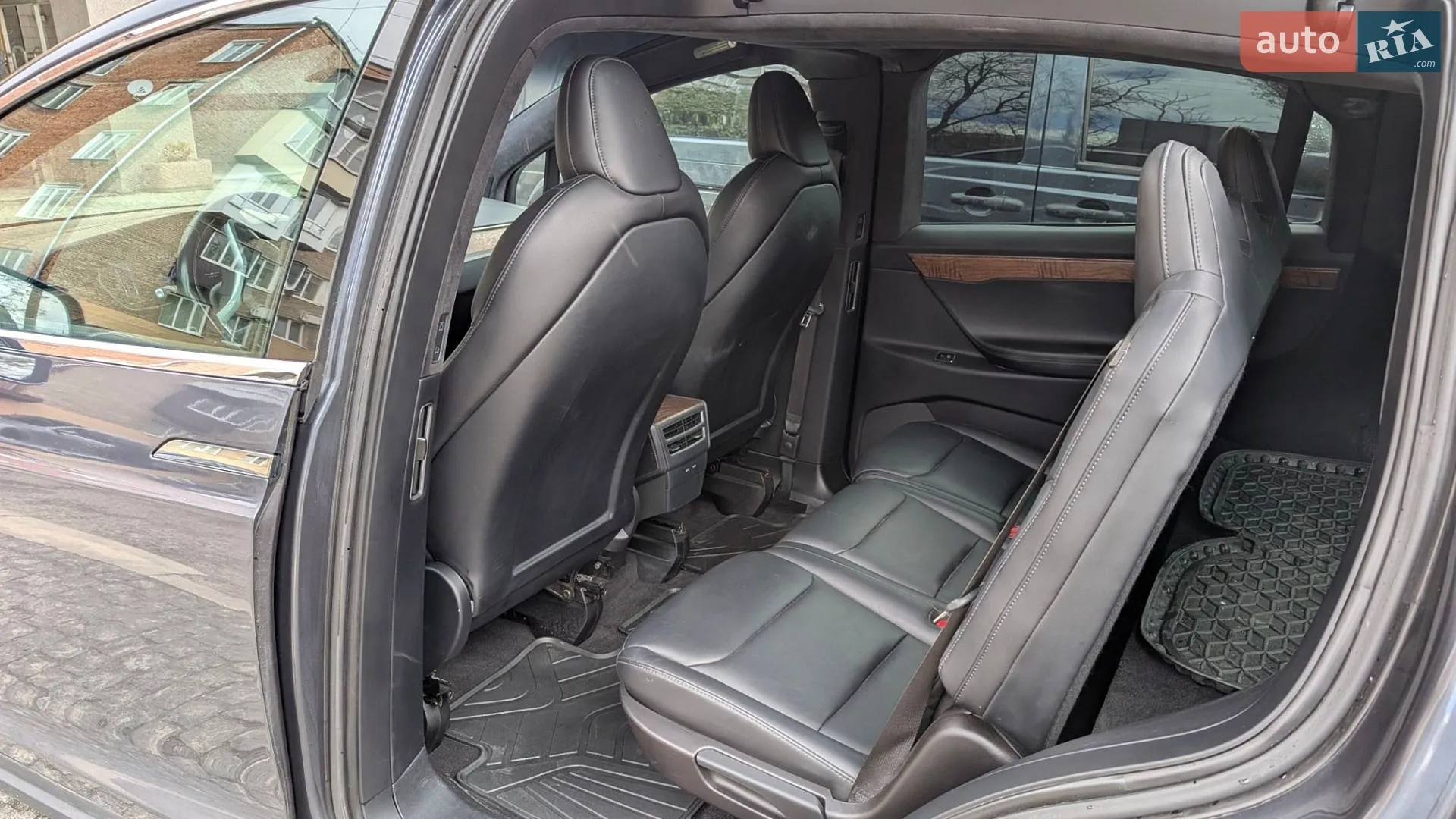 2020 Tesla Model X - мініатюра 8