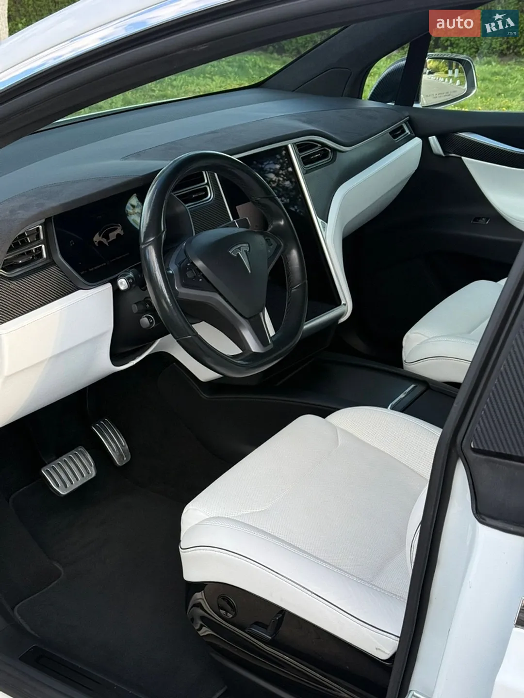 2016 Tesla Model X - мініатюра 10