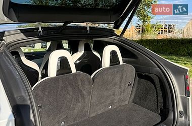 Внедорожник / Кроссовер Tesla Model X 2016 в Белой Церкви