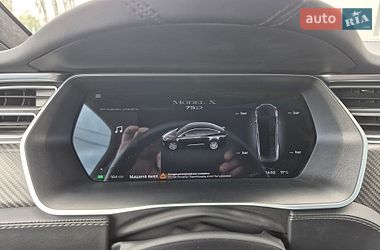 Позашляховик / Кросовер Tesla Model X 2017 в Києві