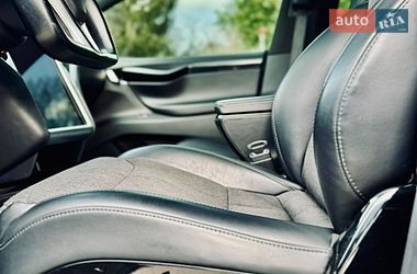 Внедорожник / Кроссовер Tesla Model X 2016 в Днепре