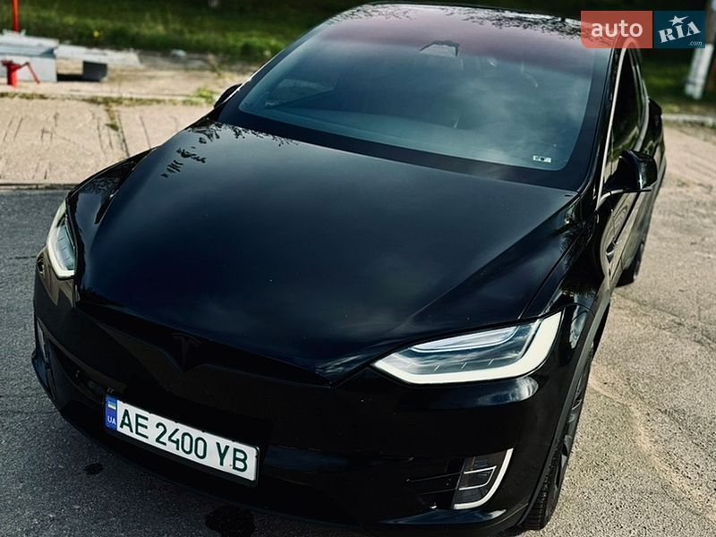 Внедорожник / Кроссовер Tesla Model X 2016 в Днепре