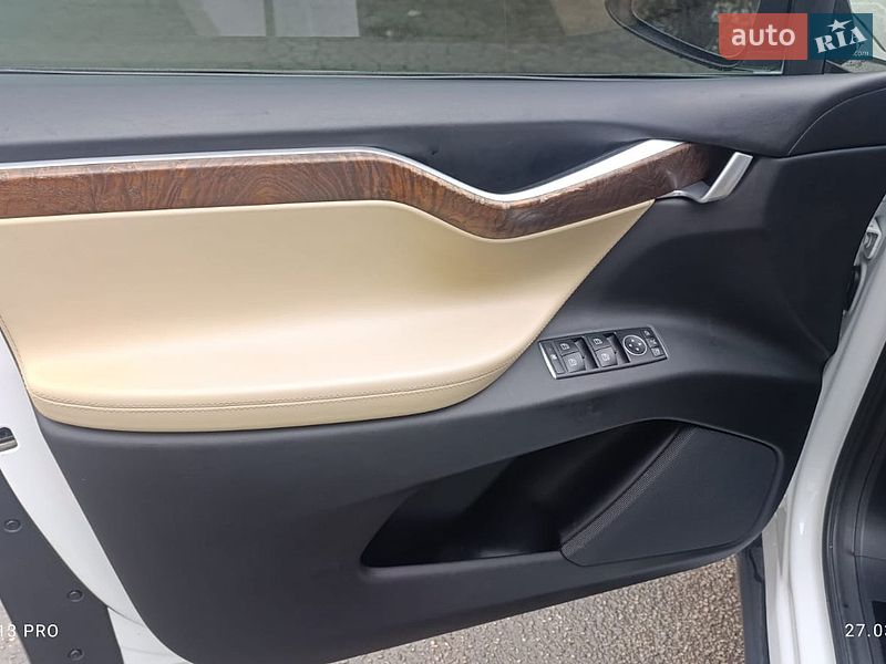 Внедорожник / Кроссовер Tesla Model X 2016 в Харькове