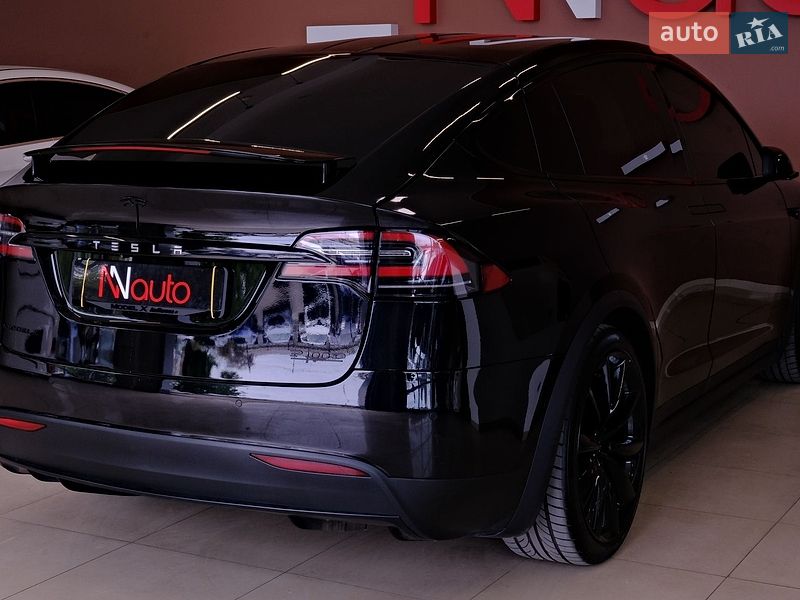 Позашляховик / Кросовер Tesla Model X 2018 в Одесі