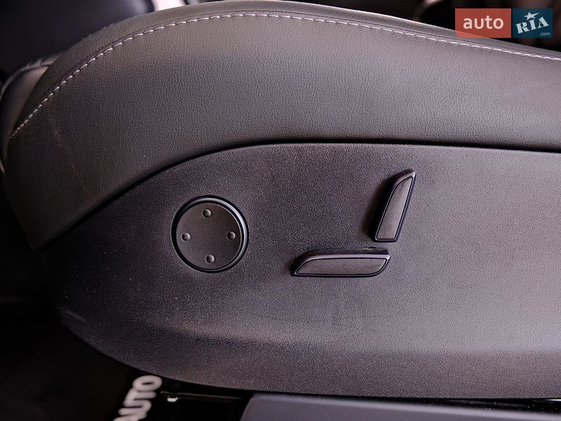 Позашляховик / Кросовер Tesla Model X 2018 в Одесі