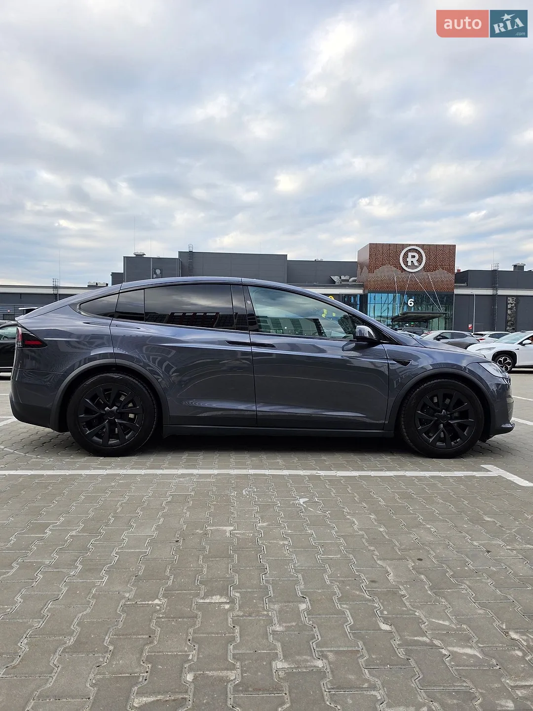 2022 Tesla Model X - мініатюра 14