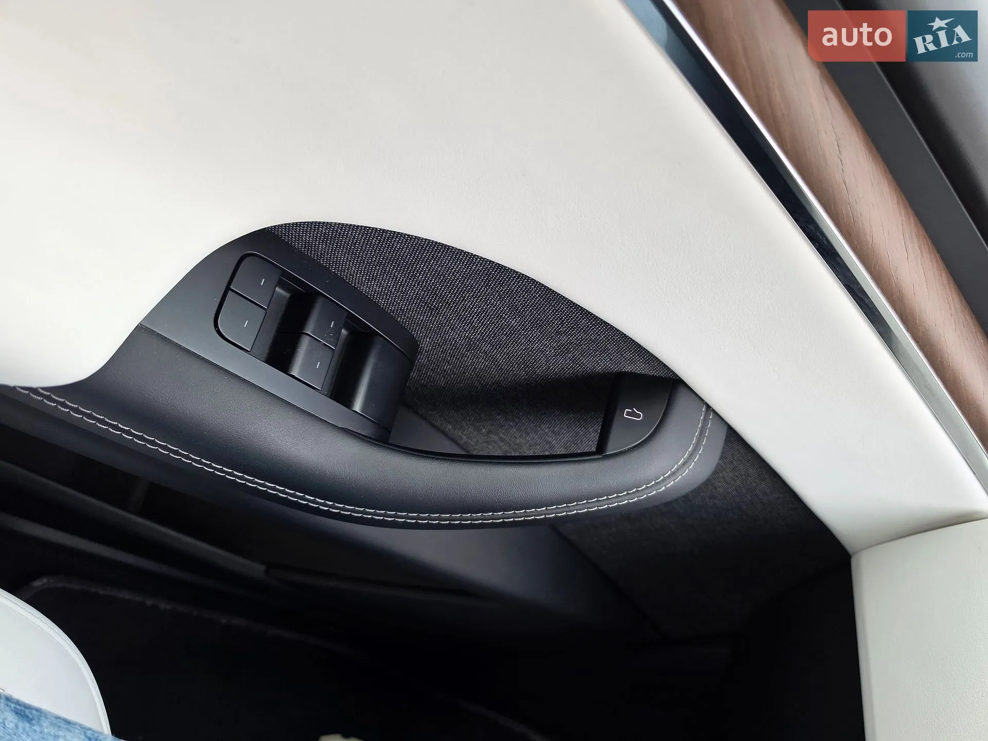 2022 Tesla Model X - мініатюра 44