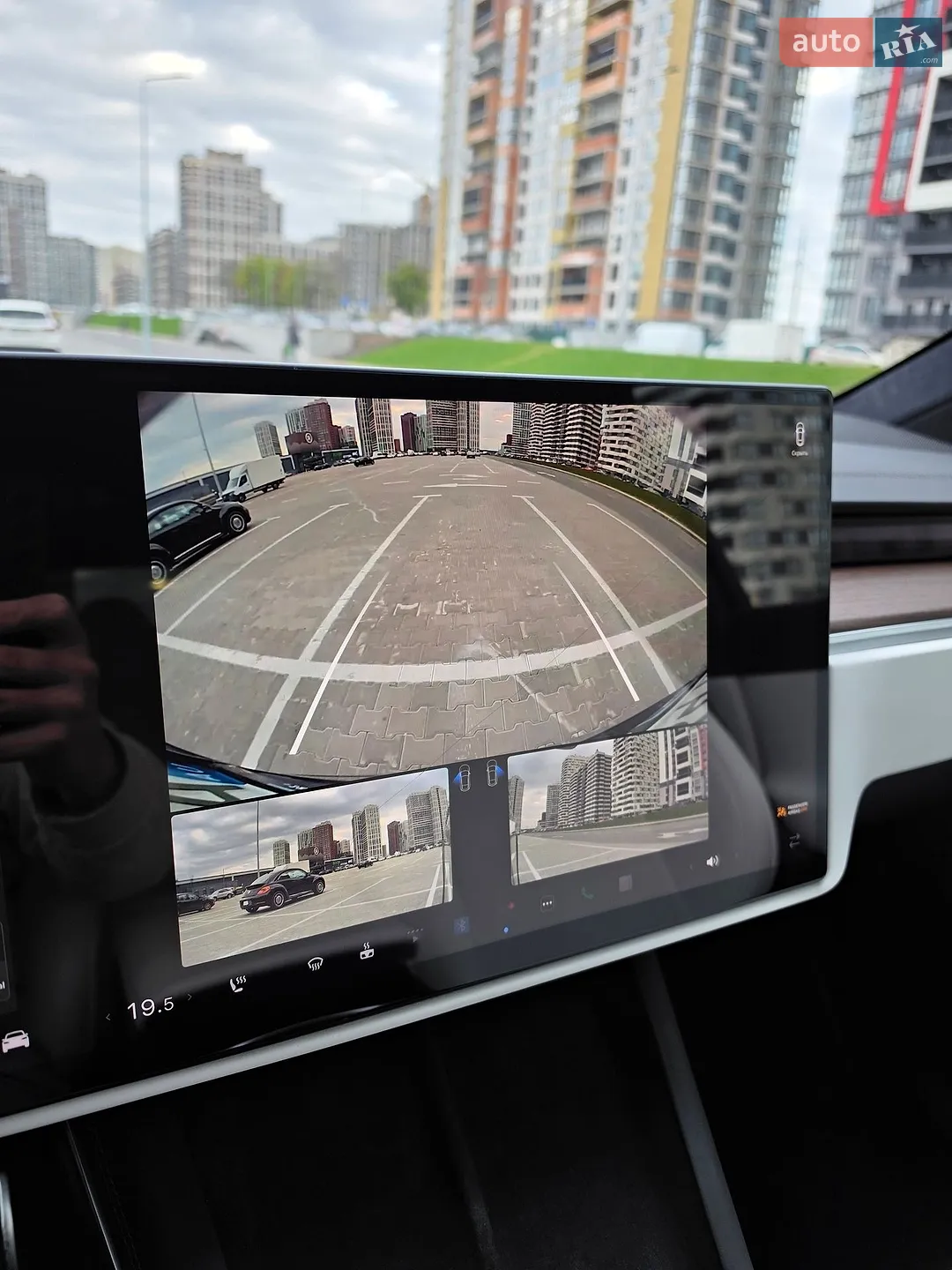 2022 Tesla Model X - мініатюра 34