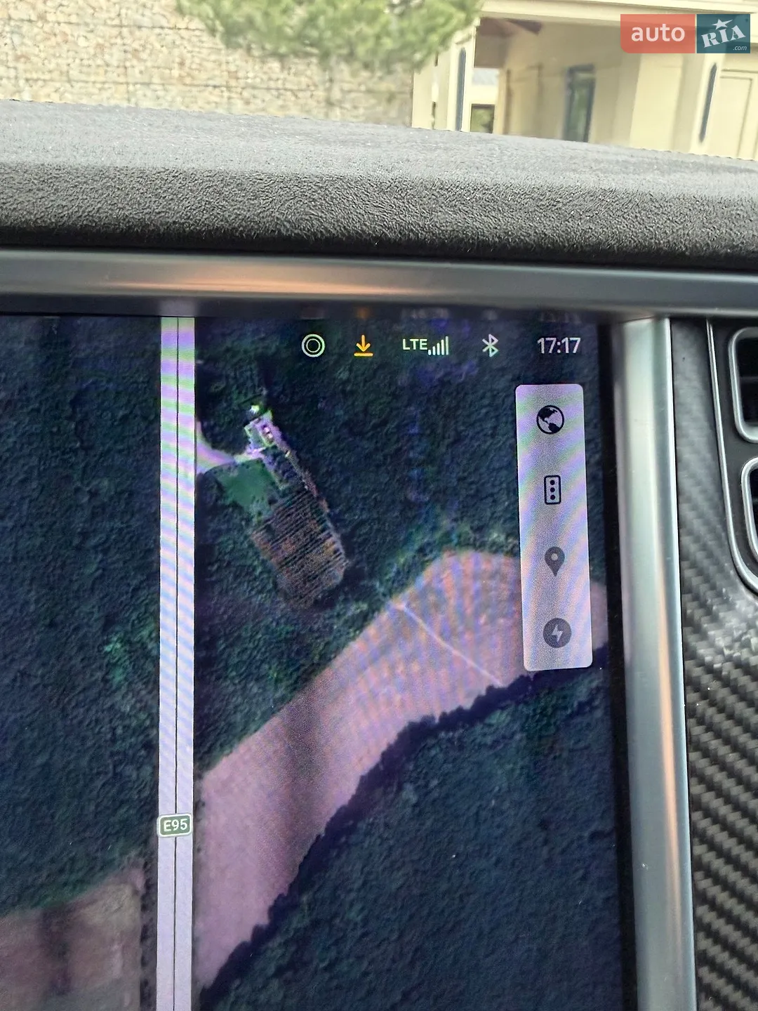 2017 Tesla Model X - мініатюра 8