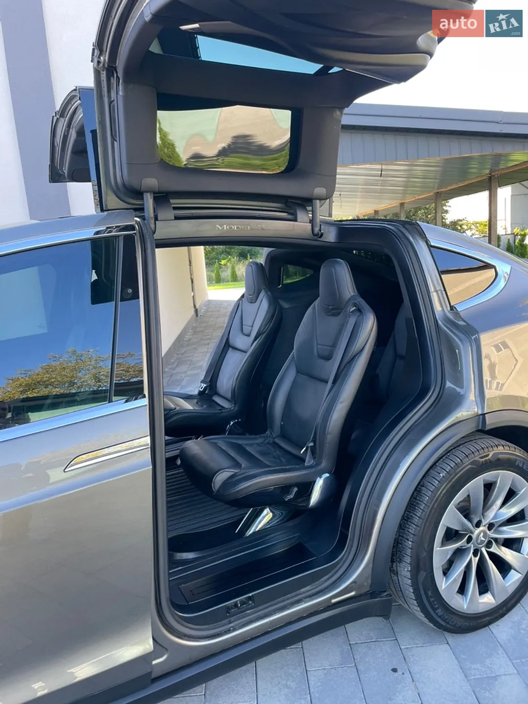 2016 Tesla Model X - мініатюра 14
