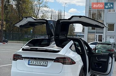 Внедорожник / Кроссовер Tesla Model X 2023 в Киеве