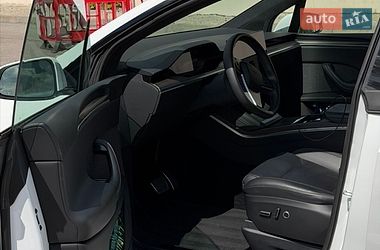 Внедорожник / Кроссовер Tesla Model X 2023 в Киеве