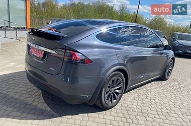 Позашляховик / Кросовер Tesla Model X 2018 в Львові