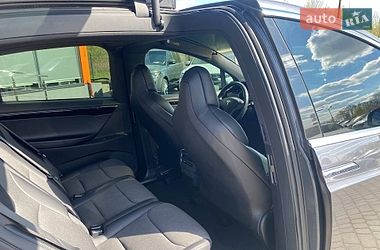 Позашляховик / Кросовер Tesla Model X 2018 в Львові