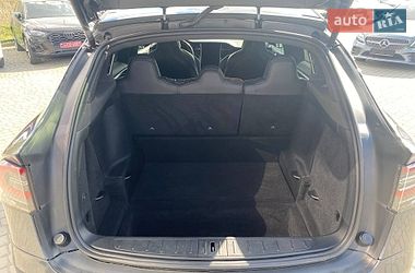 Позашляховик / Кросовер Tesla Model X 2018 в Львові