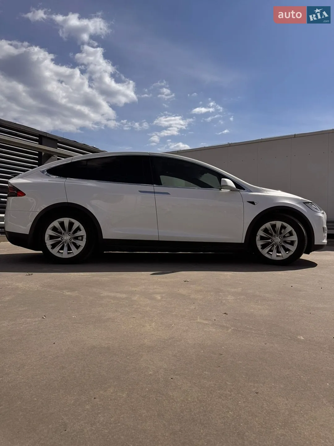 2017 Tesla Model X - мініатюра 4
