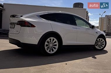 Внедорожник / Кроссовер Tesla Model X 2017 в Киеве