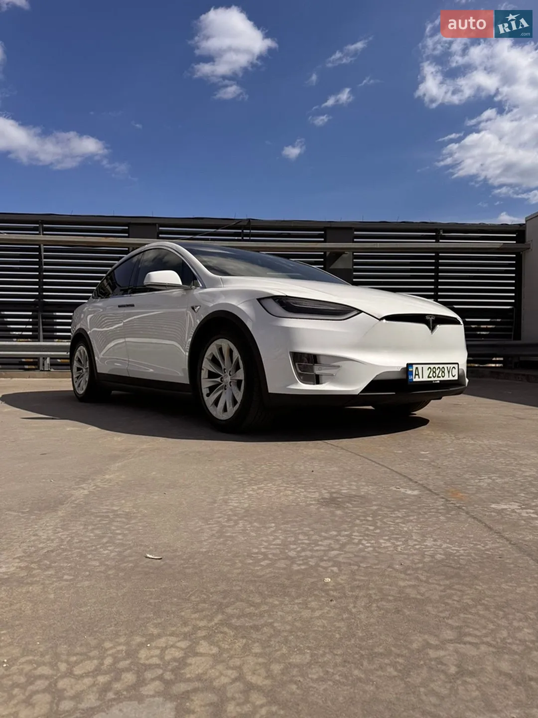 2017 Tesla Model X - мініатюра 13