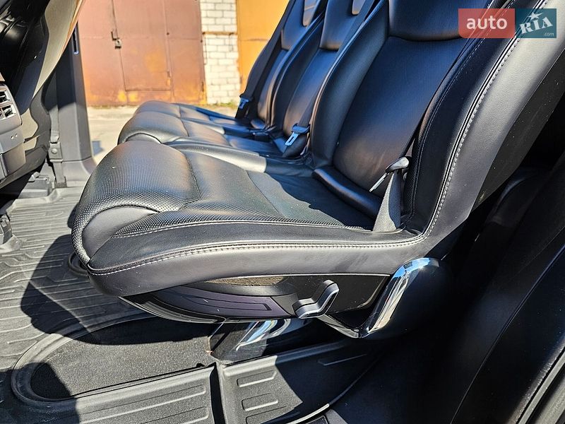 Внедорожник / Кроссовер Tesla Model X 2016 в Киеве