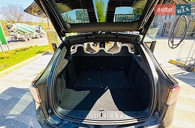 Внедорожник / Кроссовер Tesla Model X 2019 в Львове