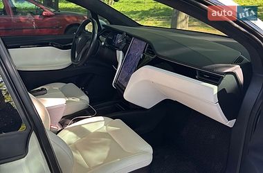 Внедорожник / Кроссовер Tesla Model X 2020 в Киеве