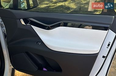 Внедорожник / Кроссовер Tesla Model X 2020 в Киеве